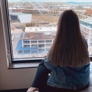 Meet your Posher, Hanna